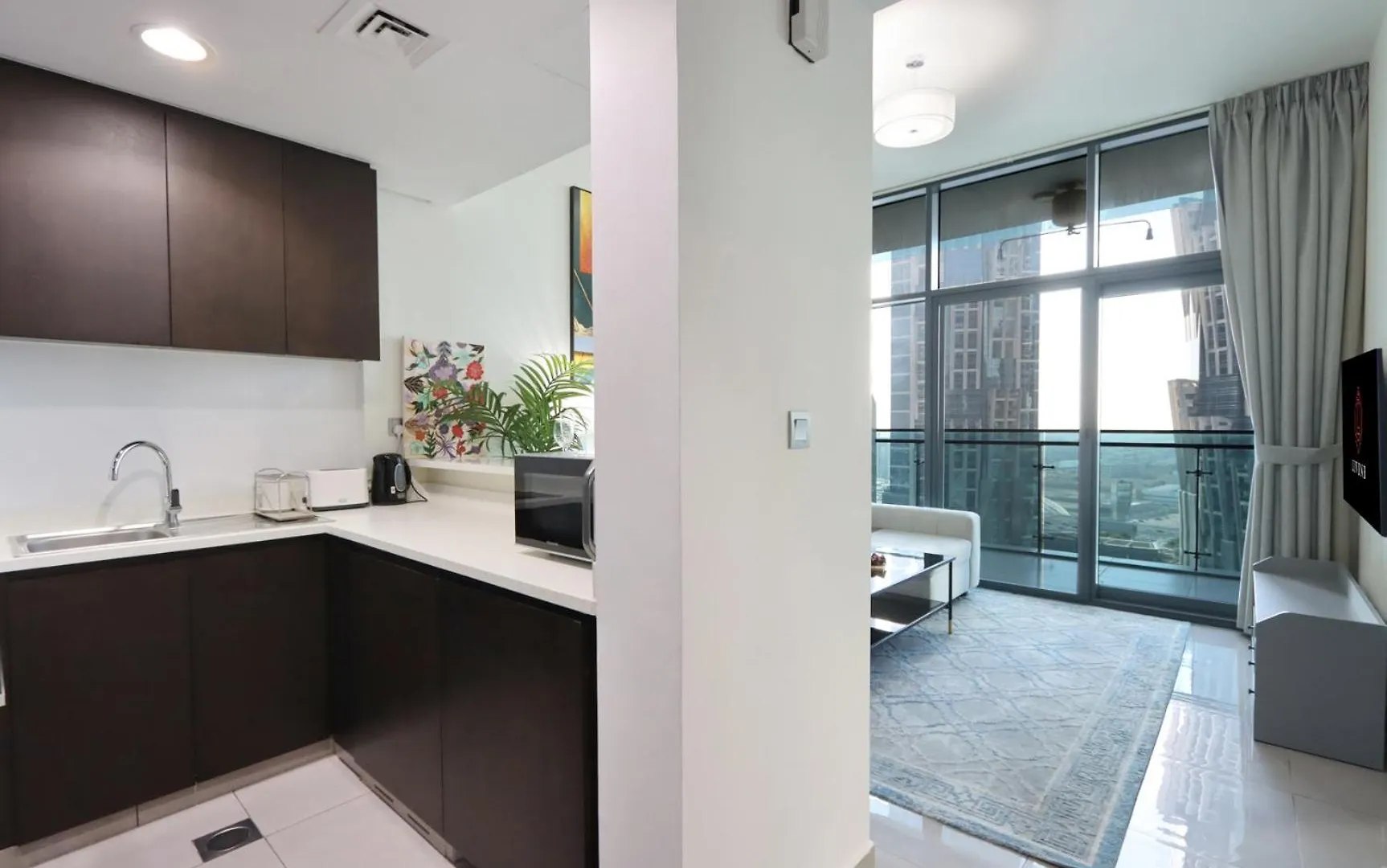 Livbnb Suites - Bright 1 Bedroom Suite In Merano Tower Dubai 0*,  United Arab Emirates